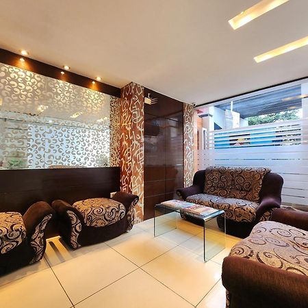 Hotel Lee International Kolkata Luaran gambar