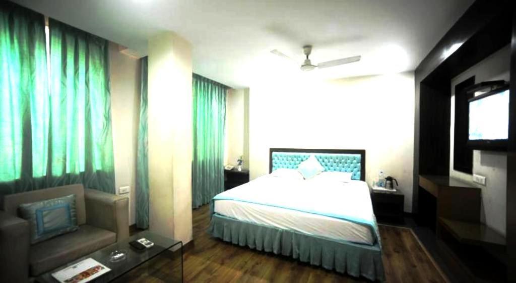 Hotel Lee International Kolkata Luaran gambar
