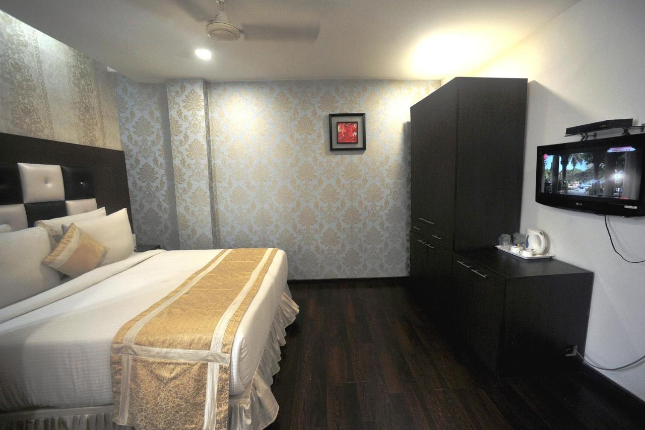 Hotel Lee International Kolkata Luaran gambar