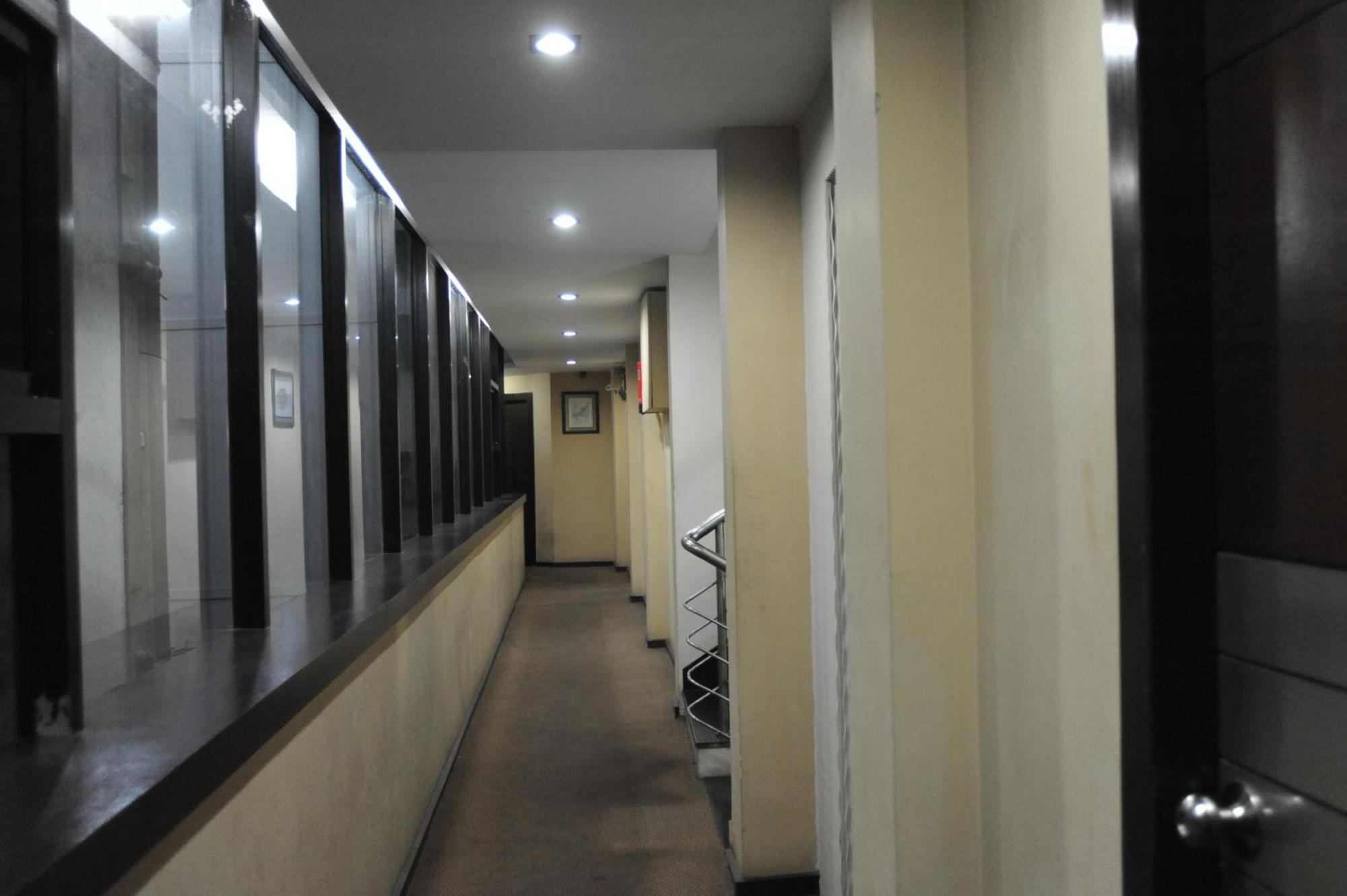 Hotel Lee International Kolkata Luaran gambar
