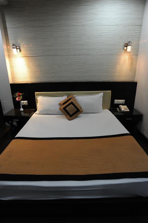 Hotel Lee International Kolkata Luaran gambar