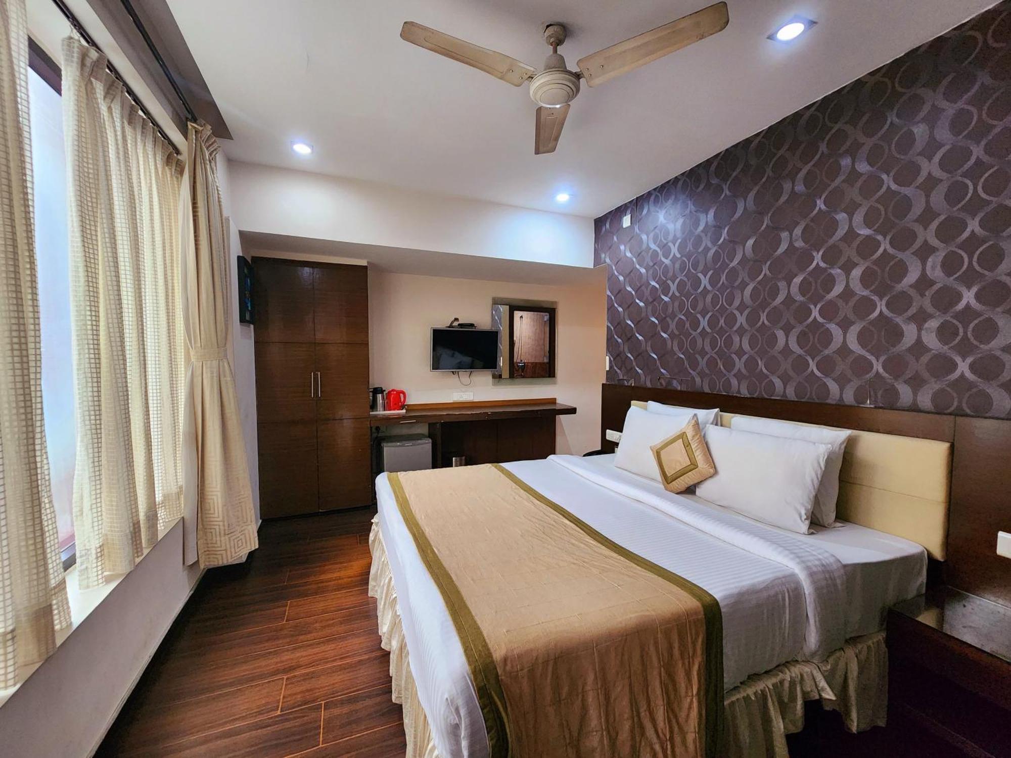 Hotel Lee International Kolkata Luaran gambar