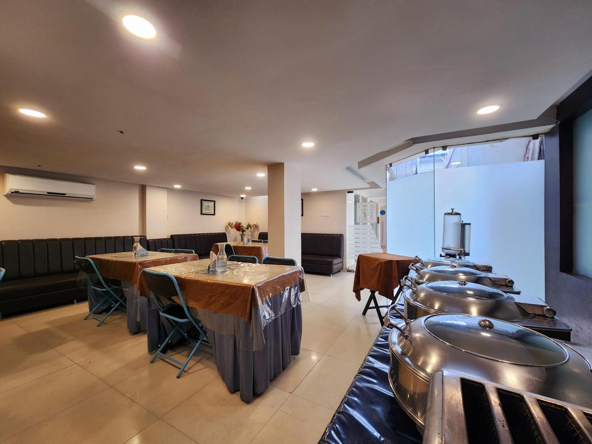 Hotel Lee International Kolkata Luaran gambar